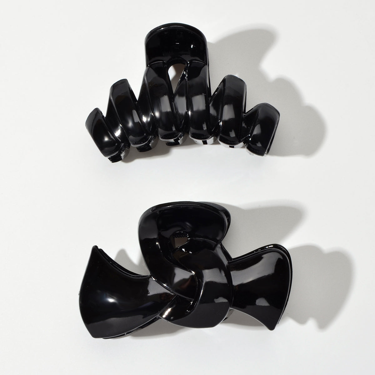 2pcs $5.99 Big Hair Claw Hair Accessory Black Plastic Bowknot Hair Clip Headwear